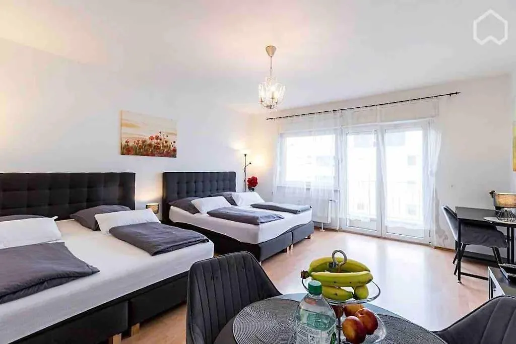 Modern & Bright Apartment +Parking @Kurfuerstendamm Berlin 0*,  Tyskland
